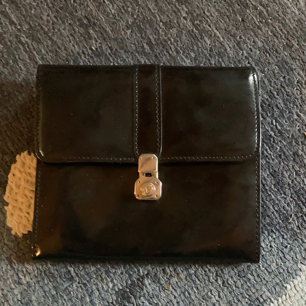 Black wallet purse excellent condition